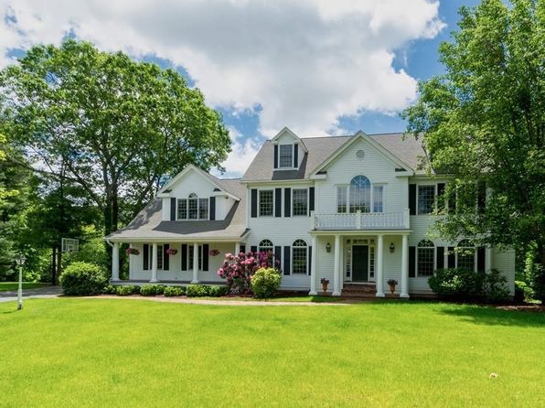 Dover Real Estate - Dover MA Homes For Sale | Zillow