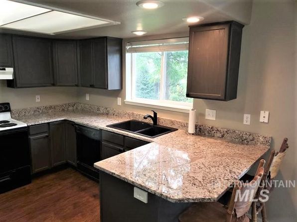Dog Run Nampa Real Estate Nampa Id Homes For Sale Zillow