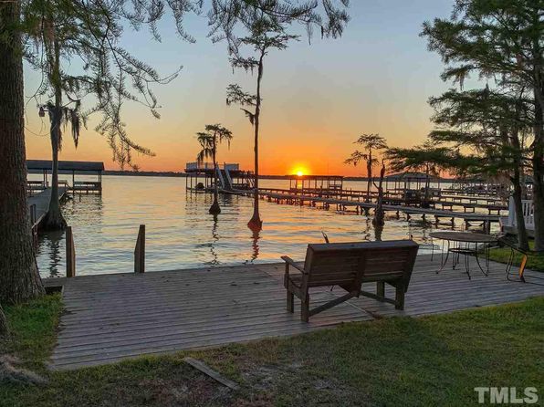 1224 White Lake Dr Elizabethtown Nc 28337 Zillow