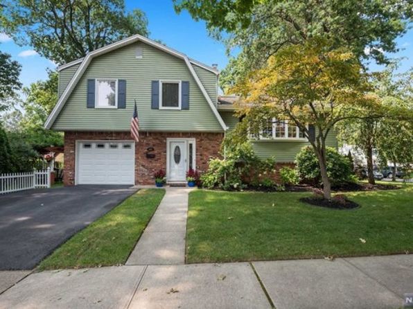 River Edge Real Estate River Edge NJ Homes For Sale Zillow