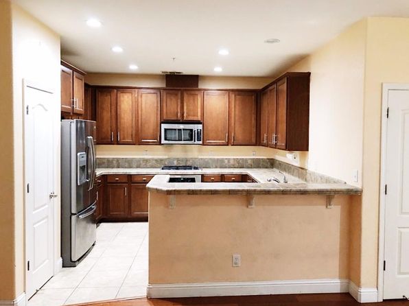 Full Kitchen Sacramento Real Estate Sacramento Ca Homes For