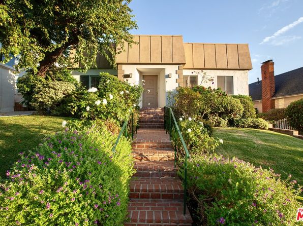 Backyard Westwood Real Estate 8 Homes For Sale Zillow