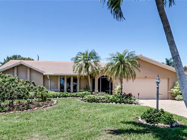 1148 Foxfire Ln Naples Fl 34104 Zillow