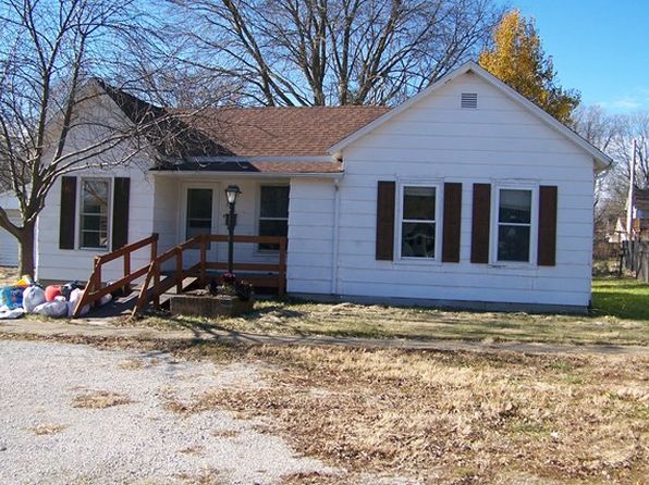 Fairbury Real Estate - Fairbury IL Homes For Sale | Zillow
