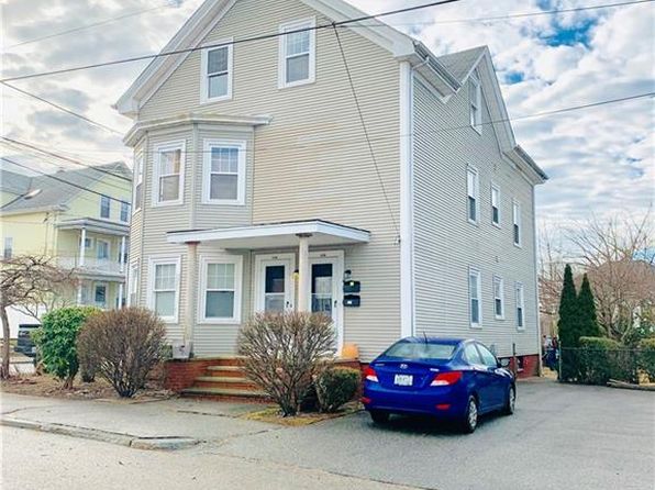 East Providence RI Duplex & Triplex Homes For Sale - 17 Homes | Zillow