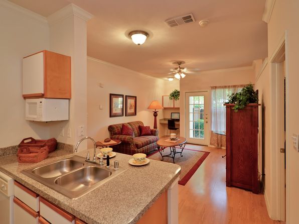 Studio Apartments For Rent In Dallas Tx Zillow Tuscany Square