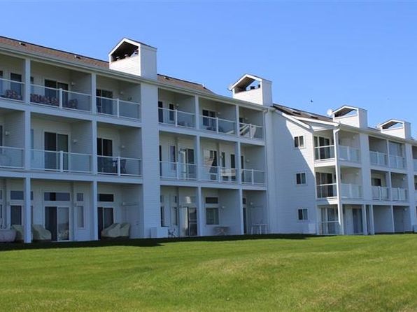 Condos In Charlevoix Mi