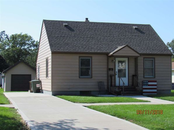 David City Real Estate David City Ne Homes For Sale Zillow