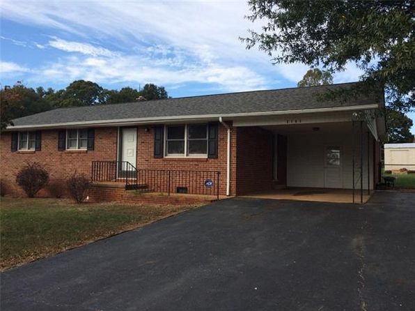 Attached Carport Hickory Real Estate Hickory Nc Homes For Sale
