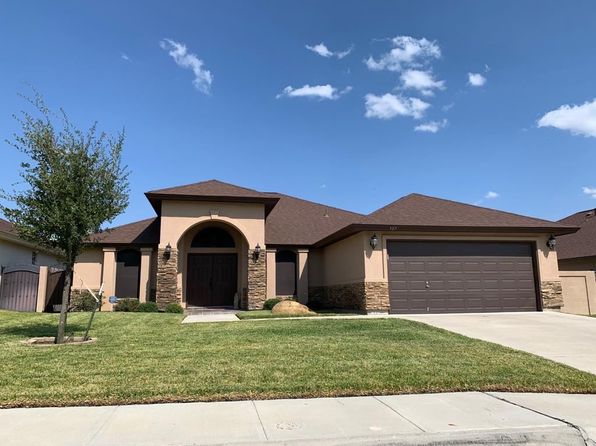 luxury-homes-with-fireplace-for-sale-in-laredo-texas-jamesedition