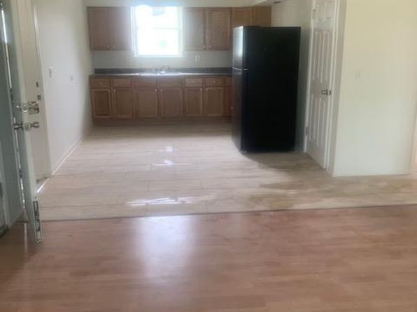 North Chicago Il Luxury Apartments For Rent 4 Rentals Zillow