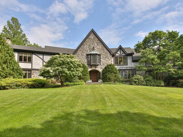 7 Popomora Dr, Rumson, NJ 07760 | Zillow