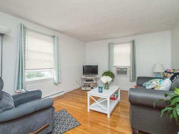 Apartment For Rent Apartment For Rent
