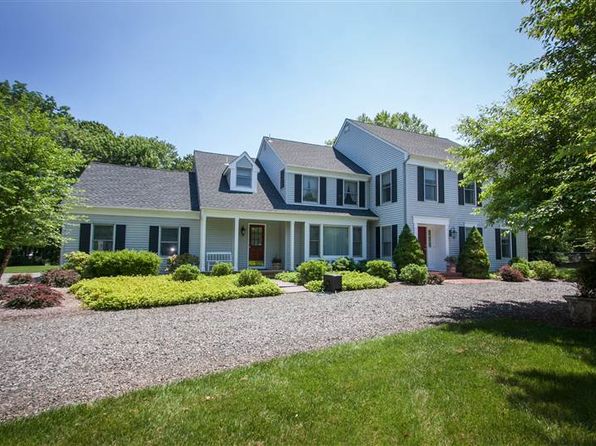 10 Demarest Dr, Mendham, NJ 07945 | Zillow