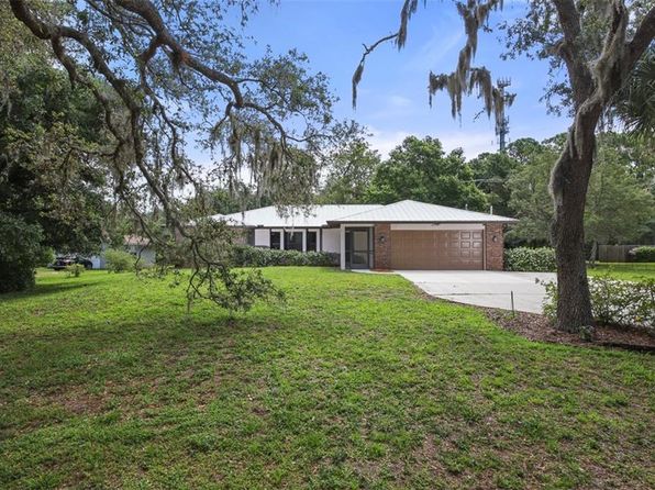 Electric Fireplace Sarasota Real Estate Fl Homes For Zillow