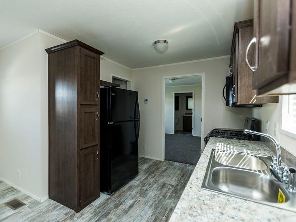Newly Renovated Toledo Real Estate 15 Homes For Sale Zillow