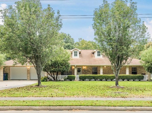 501 E Wilkins St Angleton Tx 77515 Zillow