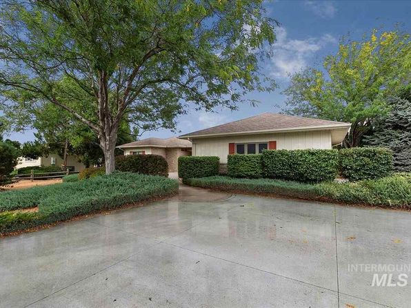 1020 Gridley Dr Hagerman Id 83332 Zillow