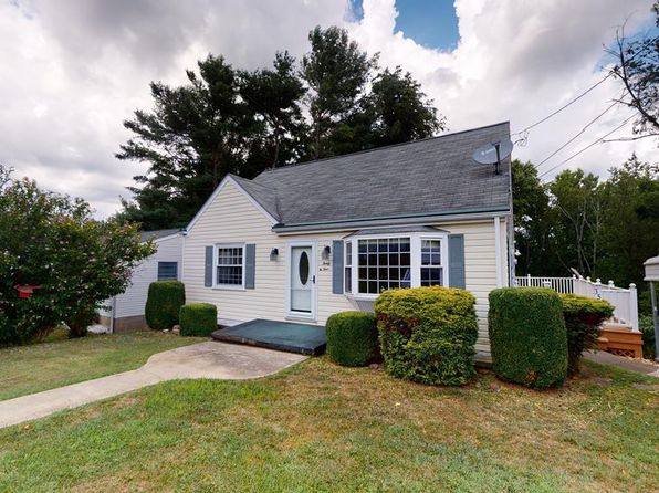 35 Evergreen Ln Wheeling Wv 26003 Zillow