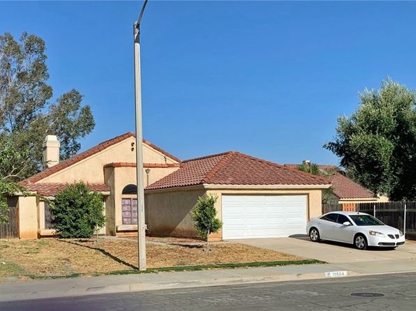 11604 Honey Holw Moreno Valley Ca 92557 Zillow