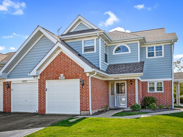 Boasts Granite Countertops Schaumburg Real Estate Schaumburg