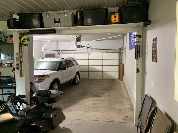 Stall Garage Waseca Real Estate Waseca Mn Homes For Sale Zillow