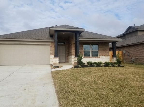 Huge Backyard Baytown Real Estate Baytown Tx Homes For Sale