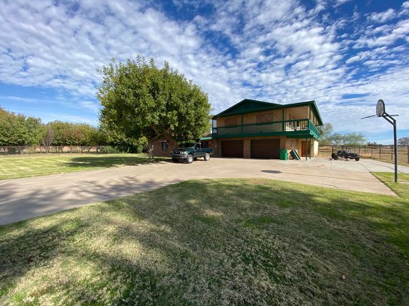 Custom Barn Queen Creek Real Estate 11 Homes For Sale Zillow