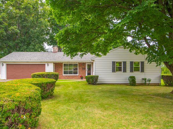 Danbury Real Estate - Danbury CT Homes For Sale | Zillow