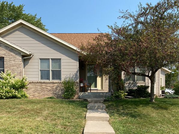 La Crescent Real Estate - La Crescent MN Homes For Sale | Zillow