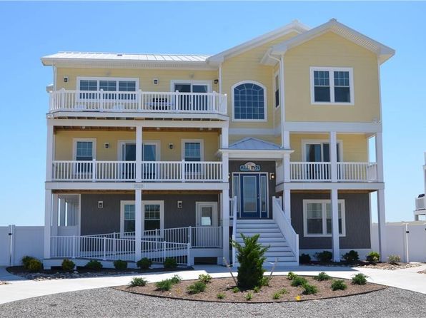 Virginia Beach VA Luxury Homes For Sale - 2,264 Homes | Zillow