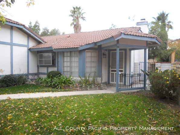 homes for rent in santa clarita