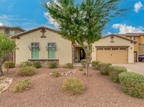 Gilbert AZ Single Family Homes For Sale - 997 Homes | Zillow