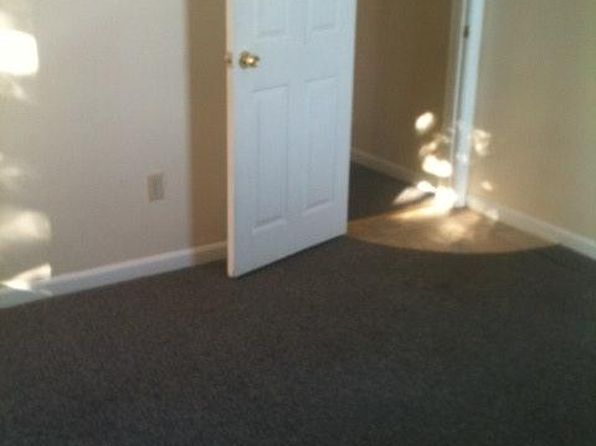 Apartments For In Maine Zillow Apartment For