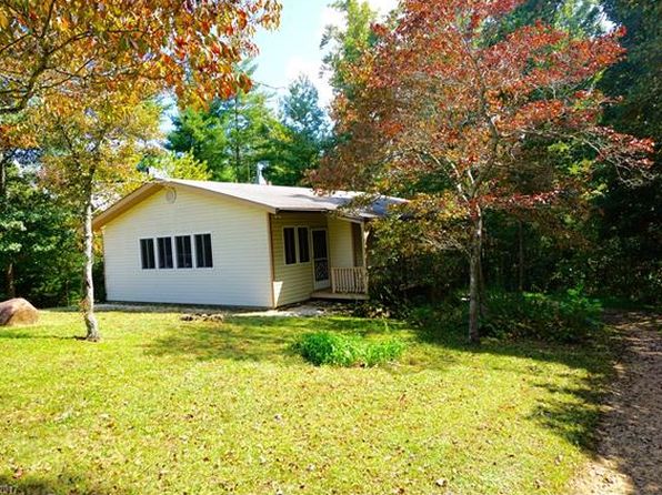 Spruce Pine NC Single Family Homes For Sale - 73 Homes | Zillow