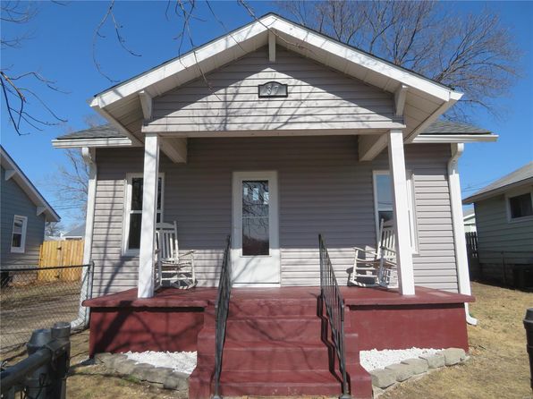 homes for sale leaf river il