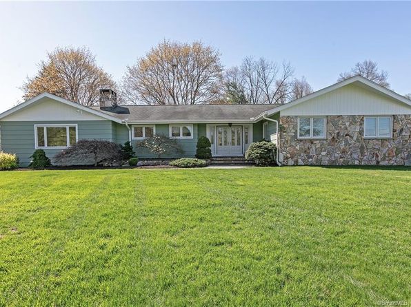 Ranch On Level - Trumbull Real Estate - Trumbull CT Homes For Sale | Zillow