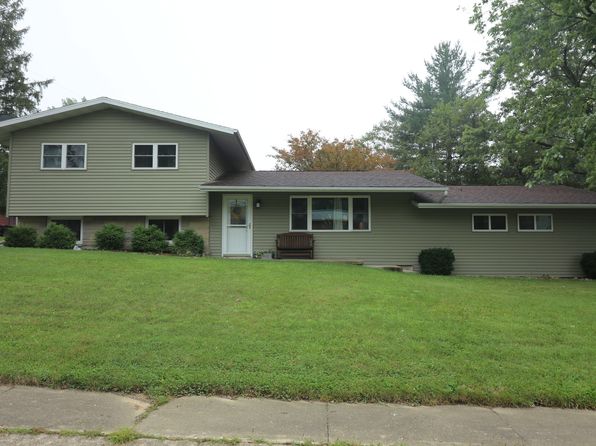 homes for sale in clinton township