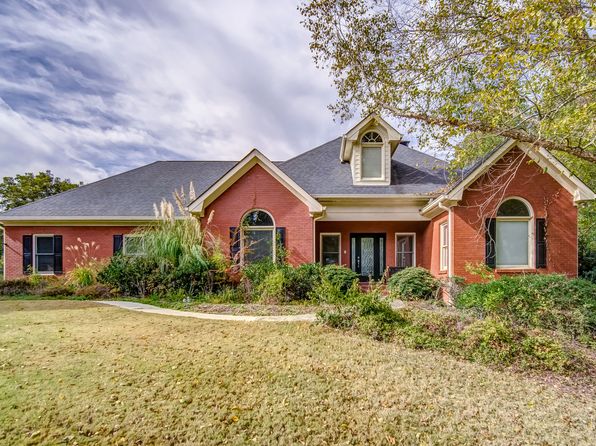 Horse Barn Oxford Real Estate 2 Homes For Sale Zillow