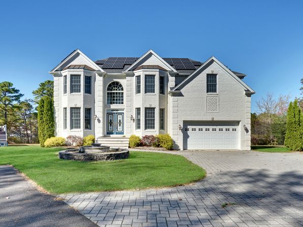 Mother Daughter - Toms River Real Estate - 25 Homes For Sale | Zillow