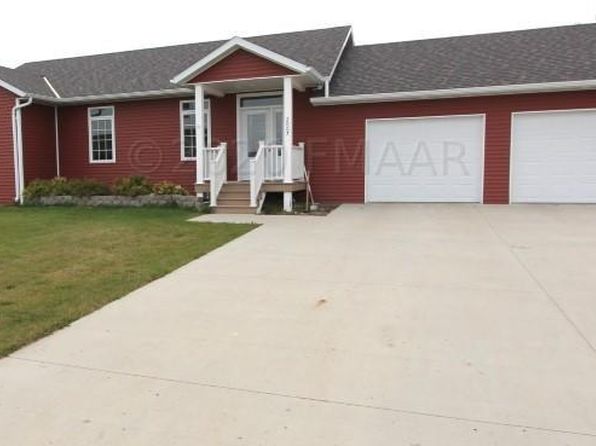 homes for sale near thief river falls mn