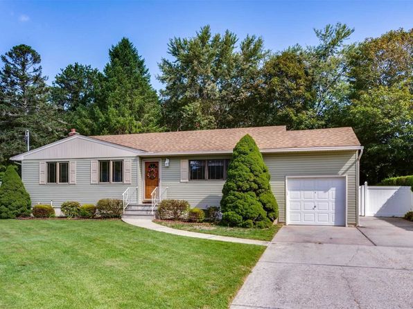 Shoreham Real Estate - Shoreham NY Homes For Sale | Zillow