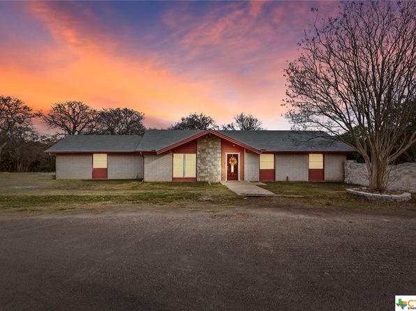 Sitting Room Belton Real Estate Belton Tx Homes For Sale