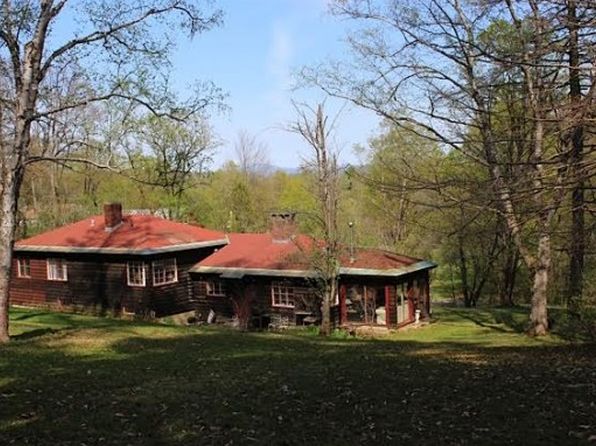 218 Elm St, Norwich, VT 05055 | Zillow