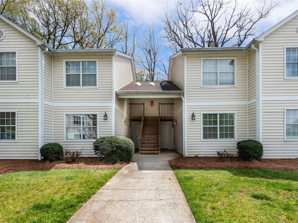 Amber Trace Apartments Greensboro Nc Zillow Apt D Greensboro Nc 1 Day On Zillow
