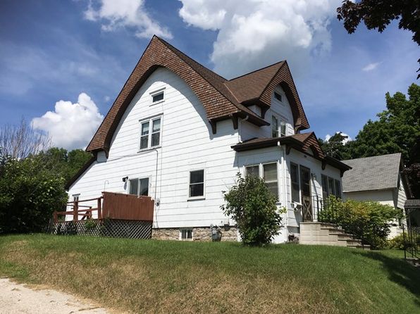 Kewaunee Real Estate Kewaunee Wi Homes For Sale Zillow