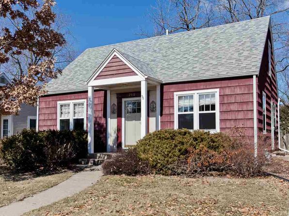 Singles in university heights iowa