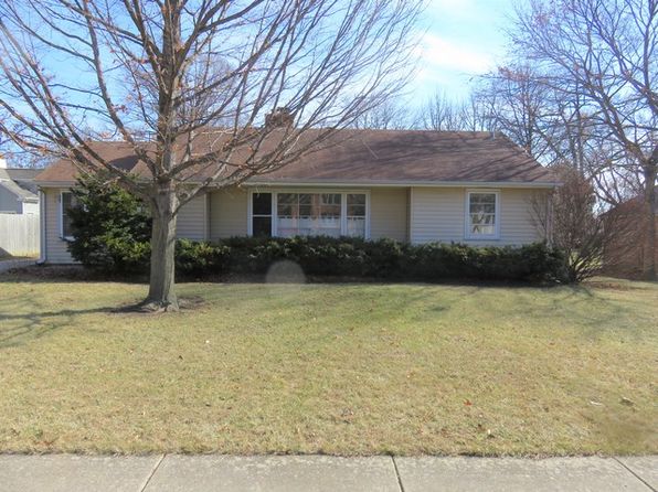 Barrington Real Estate - Barrington IL Homes For Sale | Zillow