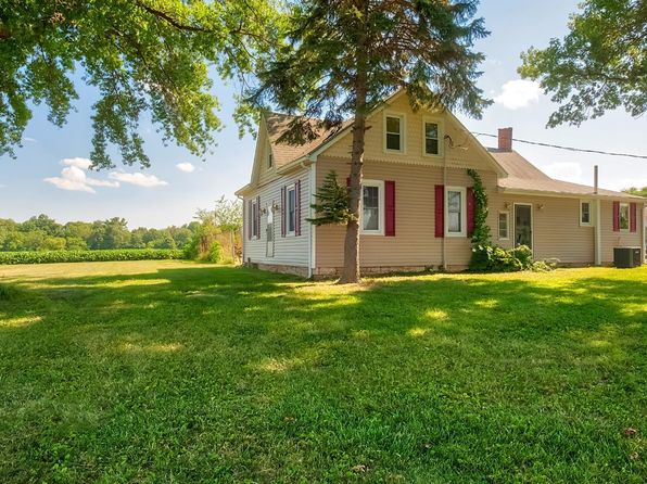 Brighton Real Estate - Brighton IL Homes For Sale | Zillow