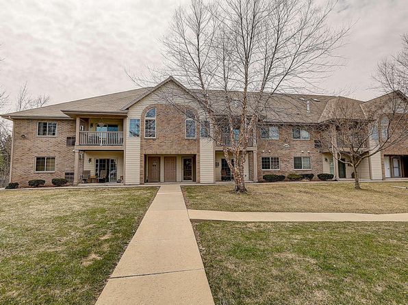 homes for sale in port washington wi
